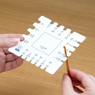 Clover Swatch Ruler Needle Gauge
