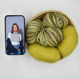 Spektakelstrik - Wonderland Neck Warmer Bundle - Yarn and Digital Pattern