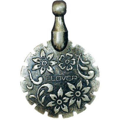 Clover Antique Silver Thread Cutter Pendant, Clover #454